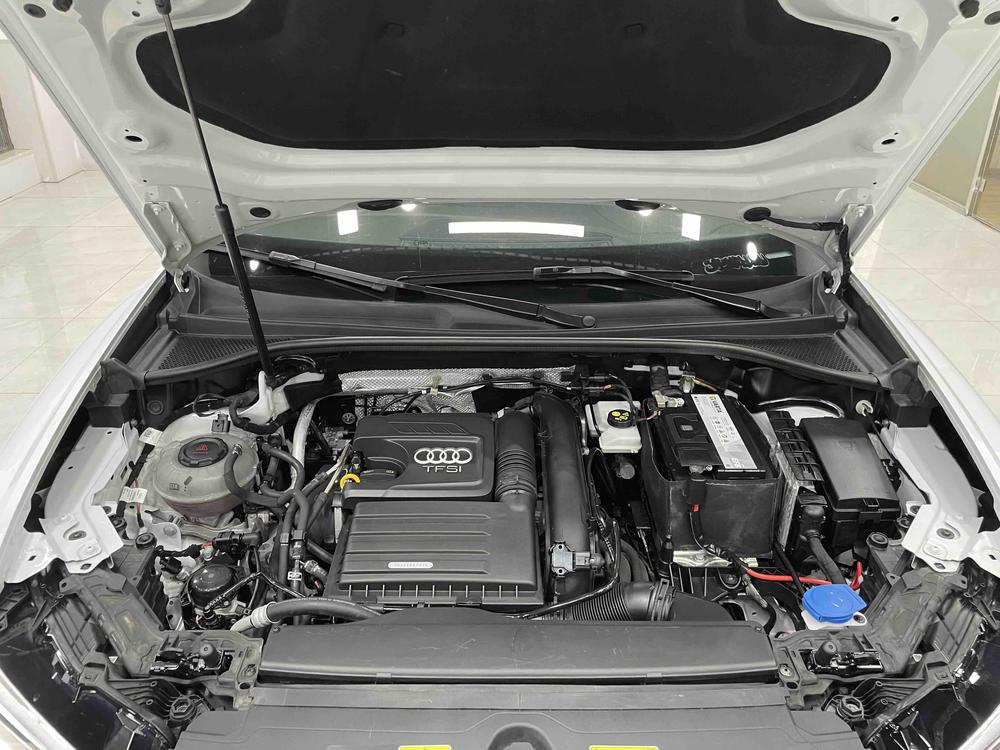 Audi Audi Q3
