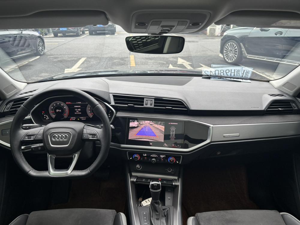 Audi Audi Q3