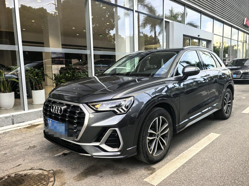 Audi Audi Q3