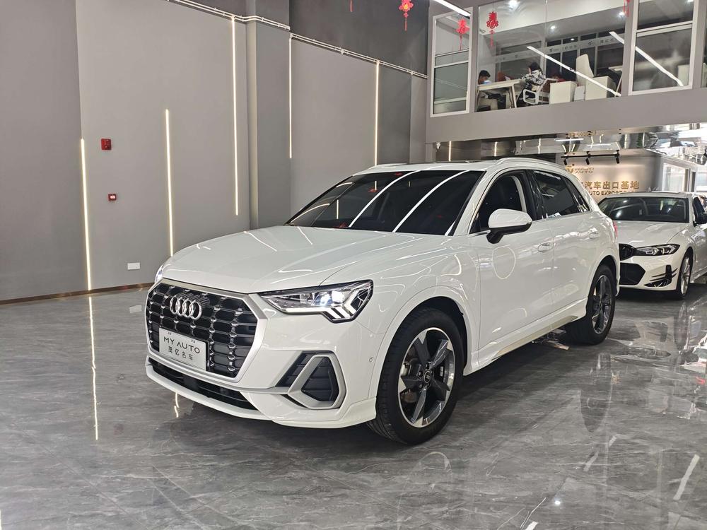 Audi Audi Q3