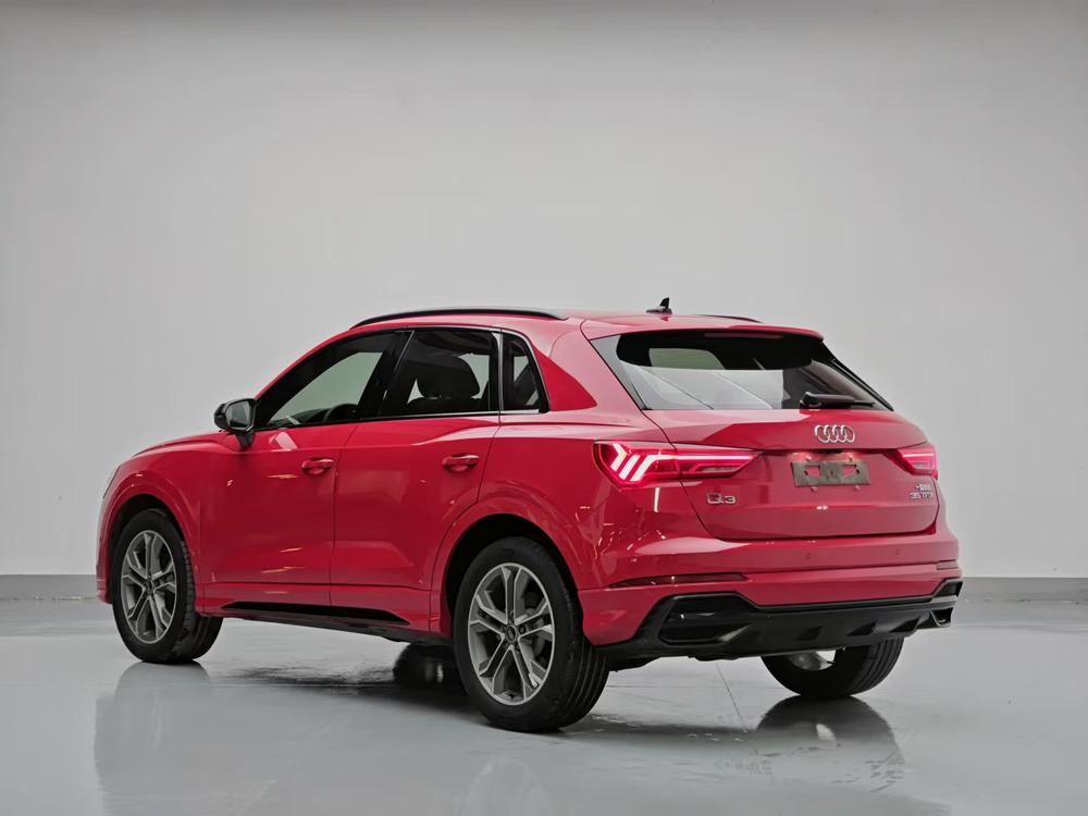 Audi Audi Q3