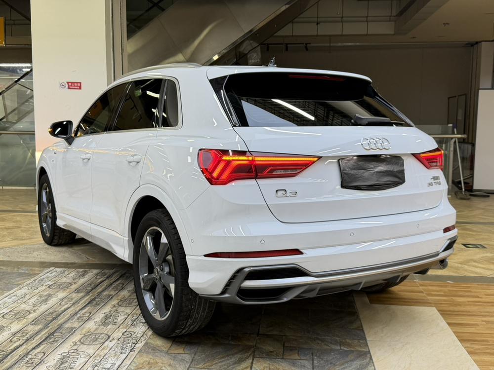 Audi Audi Q3