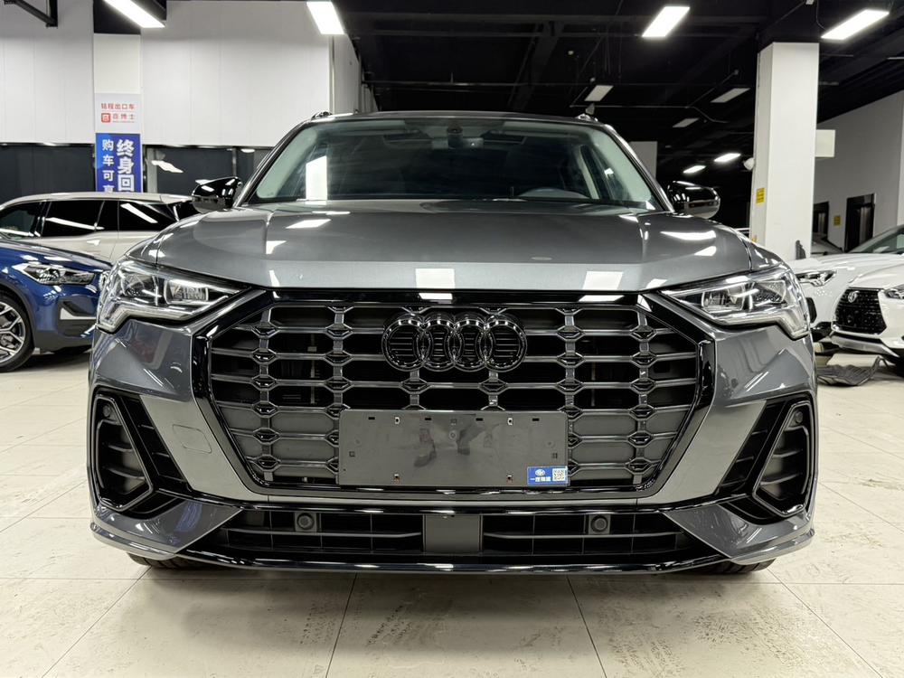 Audi Audi Q3
