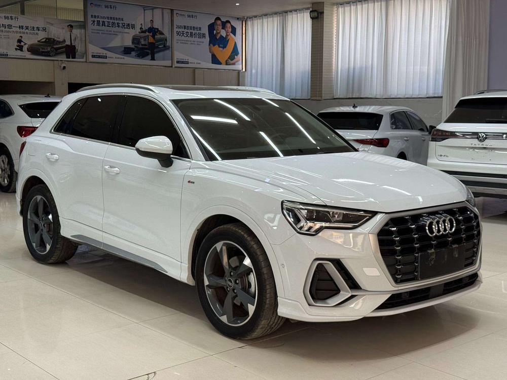 Audi Audi Q3