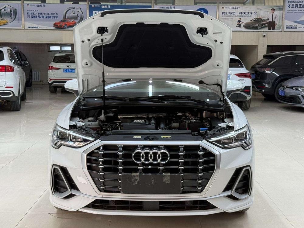 Audi Audi Q3