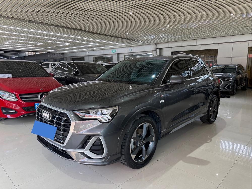 Audi Audi Q3
