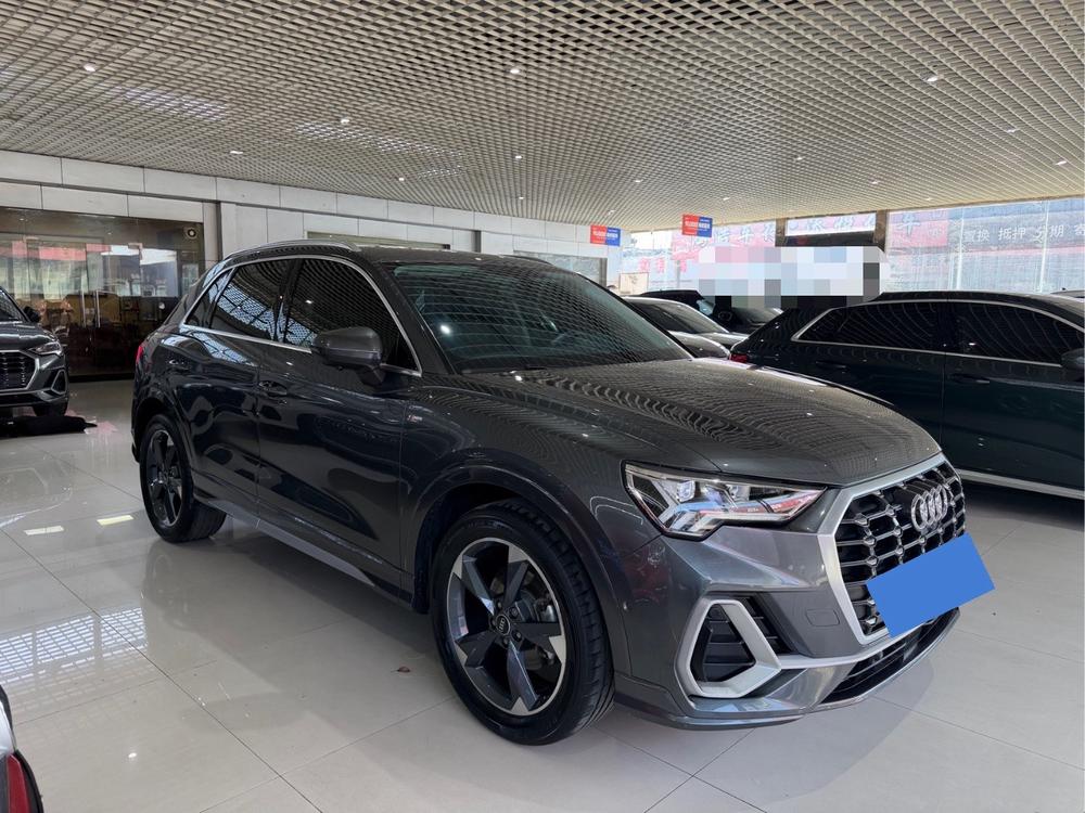 Audi Audi Q3