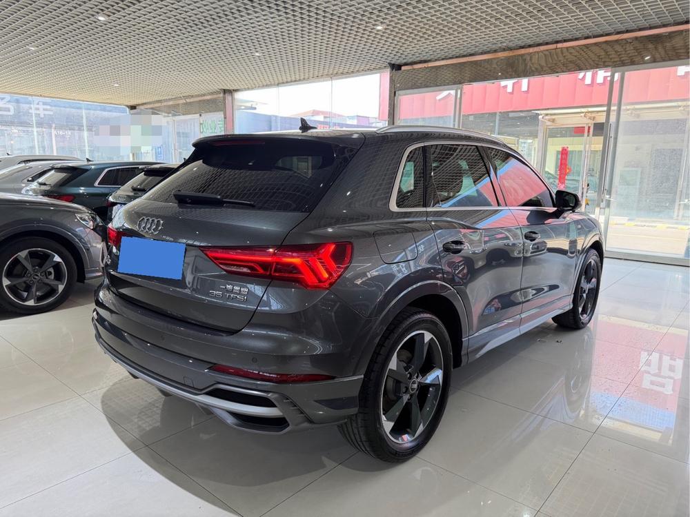 Audi Audi Q3