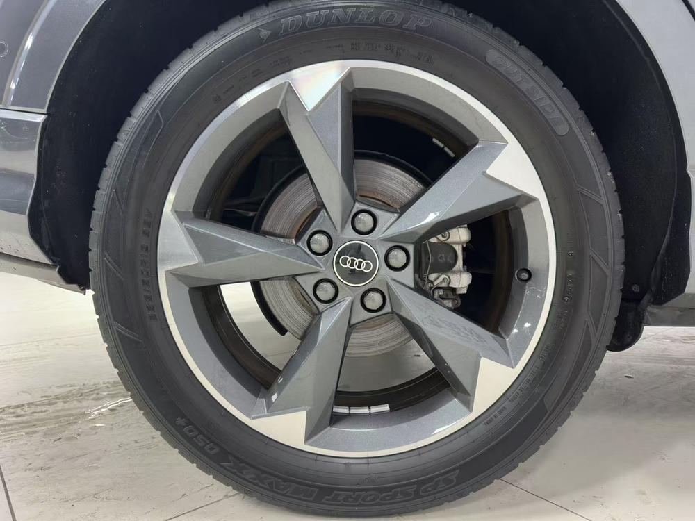 Audi Audi Q3