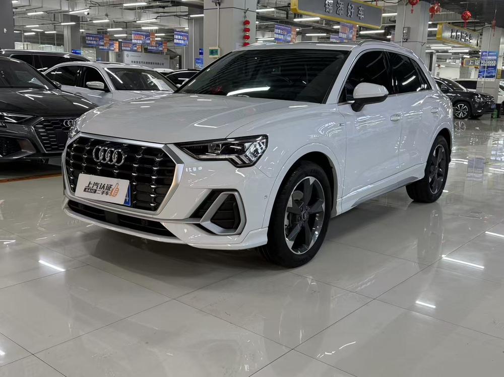 Audi Audi Q3