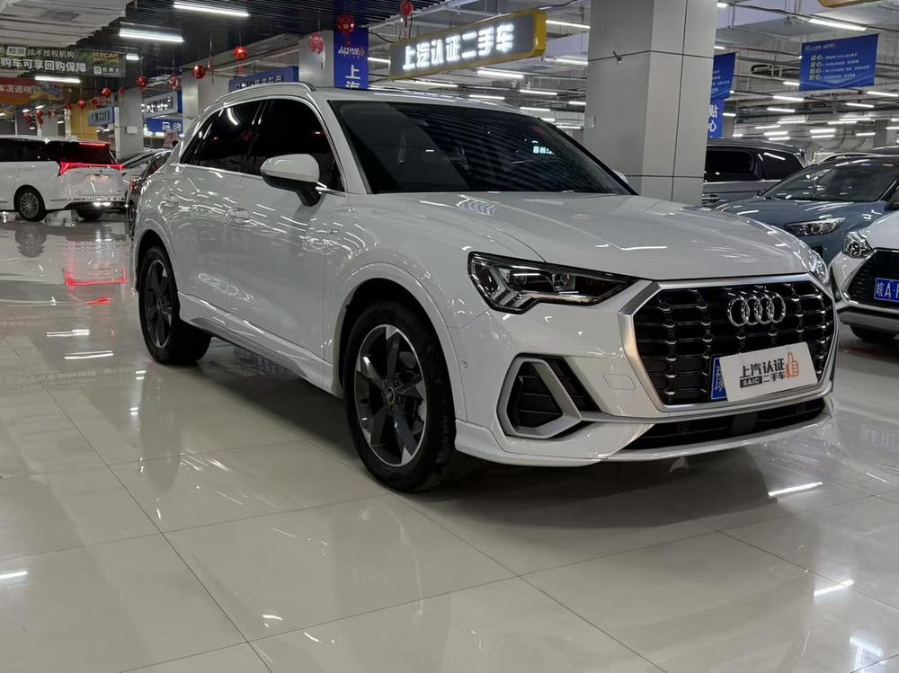 Audi Audi Q3