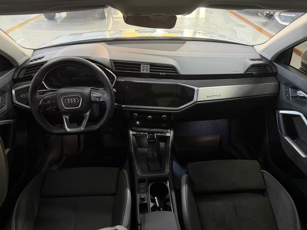 Audi Audi Q3