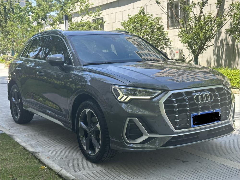 Audi Audi Q3