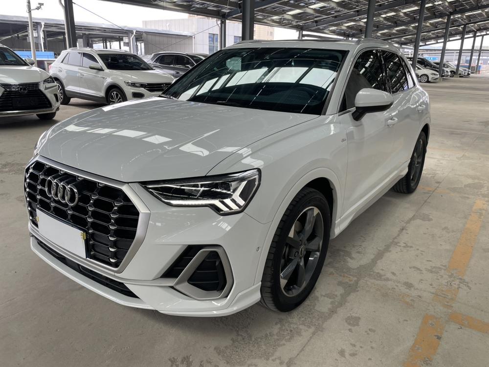 Audi Audi Q3