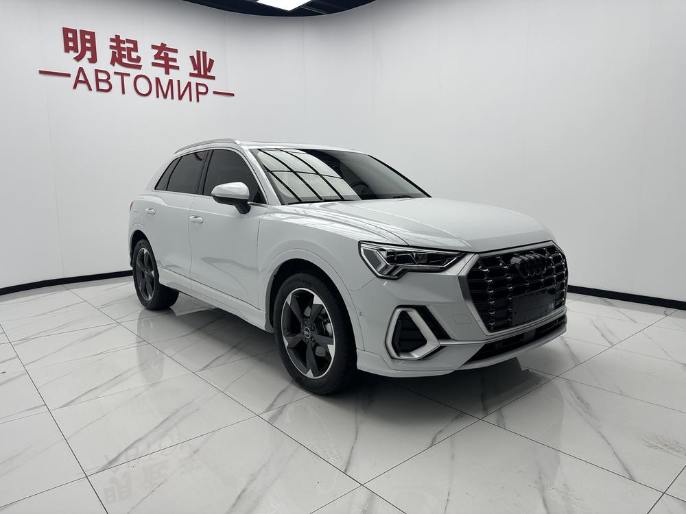 Audi Audi Q3