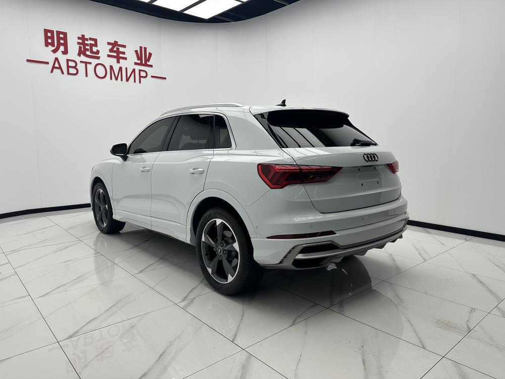 Audi Audi Q3