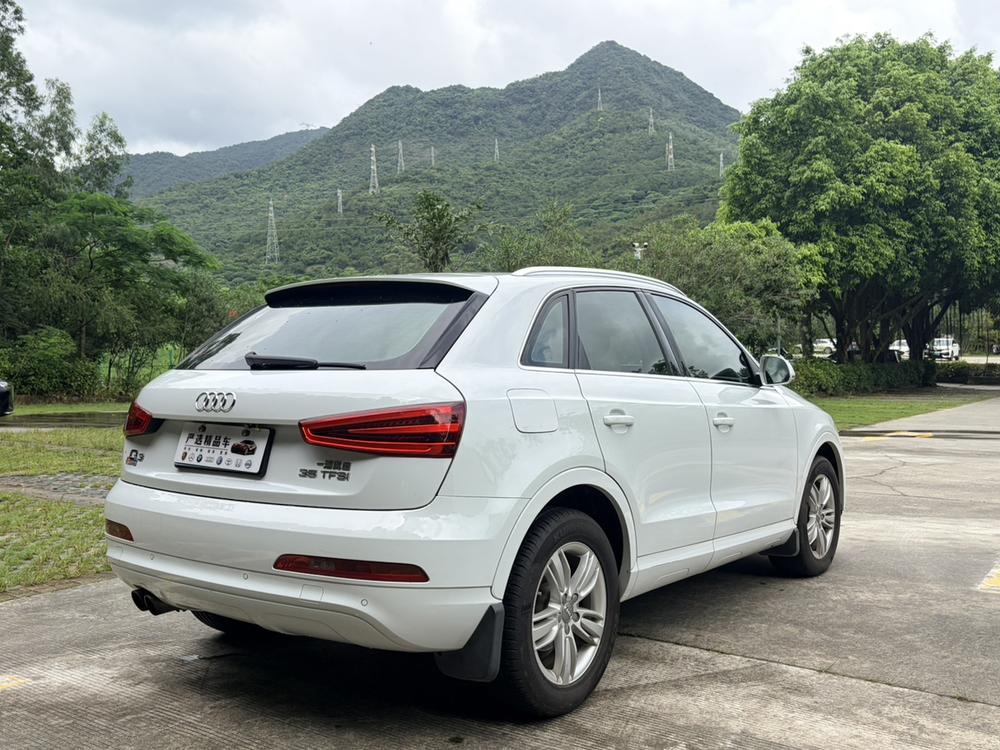 Audi Audi Q3