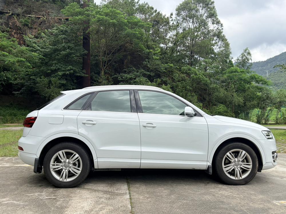 Audi Audi Q3