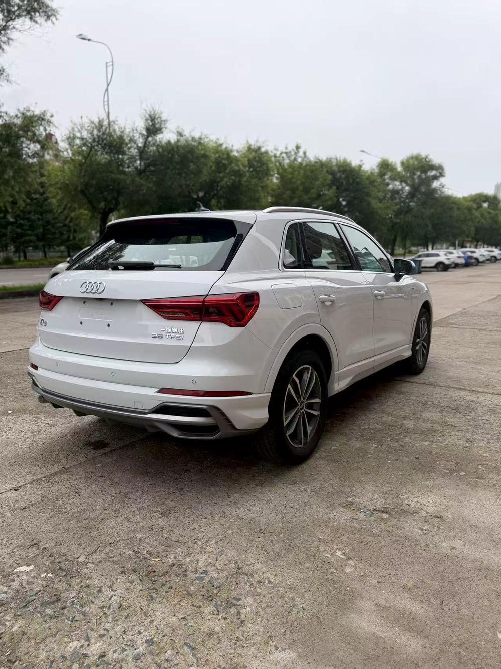 Audi Audi Q3