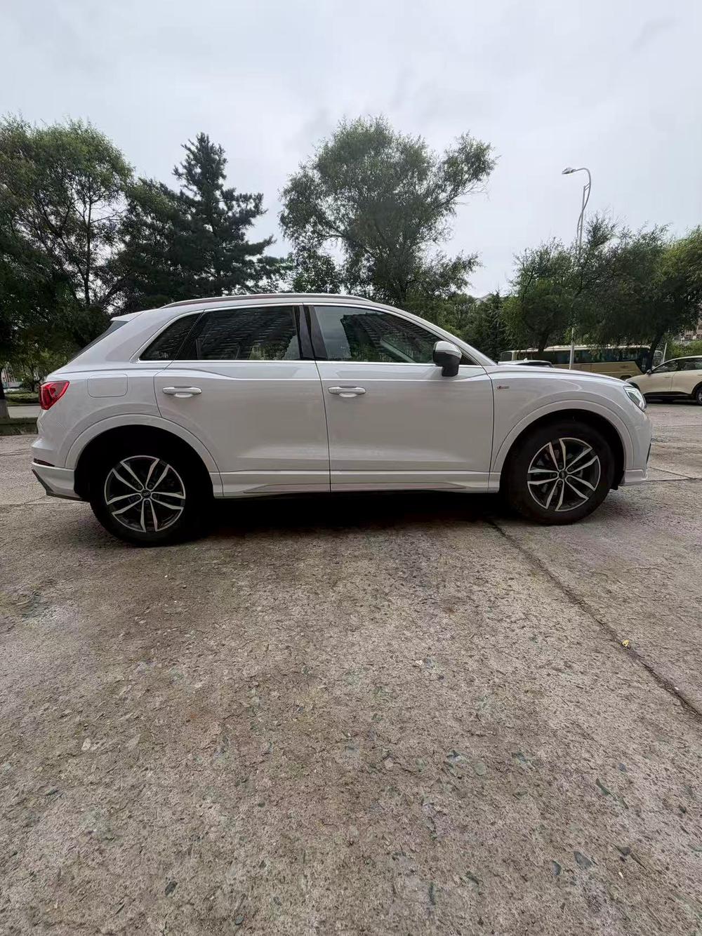 Audi Audi Q3