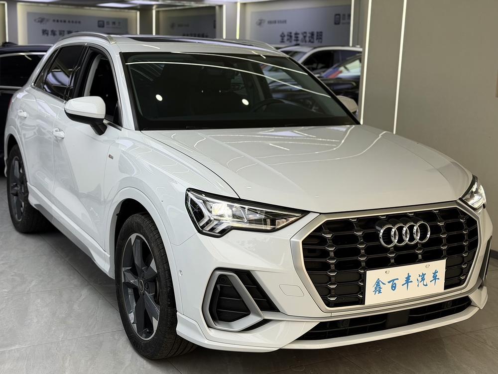Audi Audi Q3