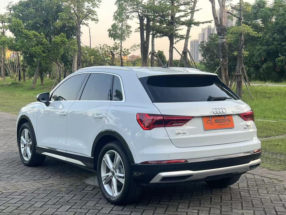 Audi Audi Q3