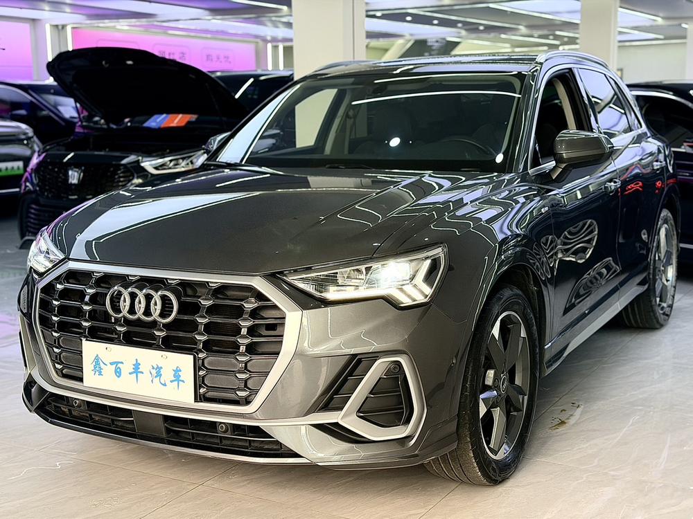 Audi Audi Q3