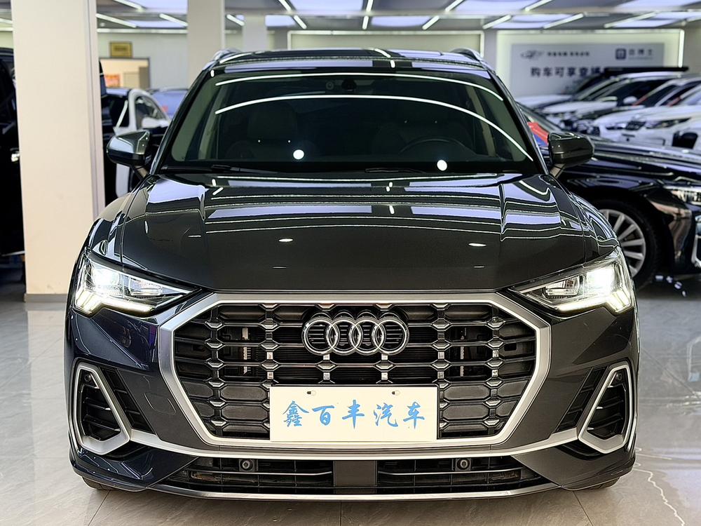 Audi Audi Q3