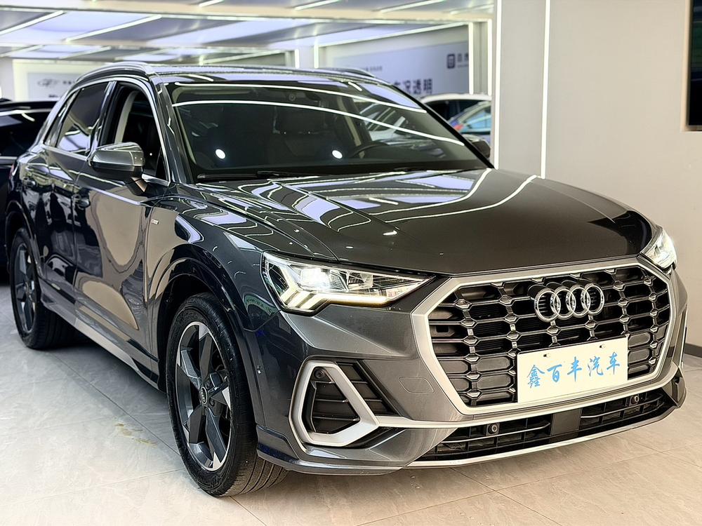 Audi Audi Q3