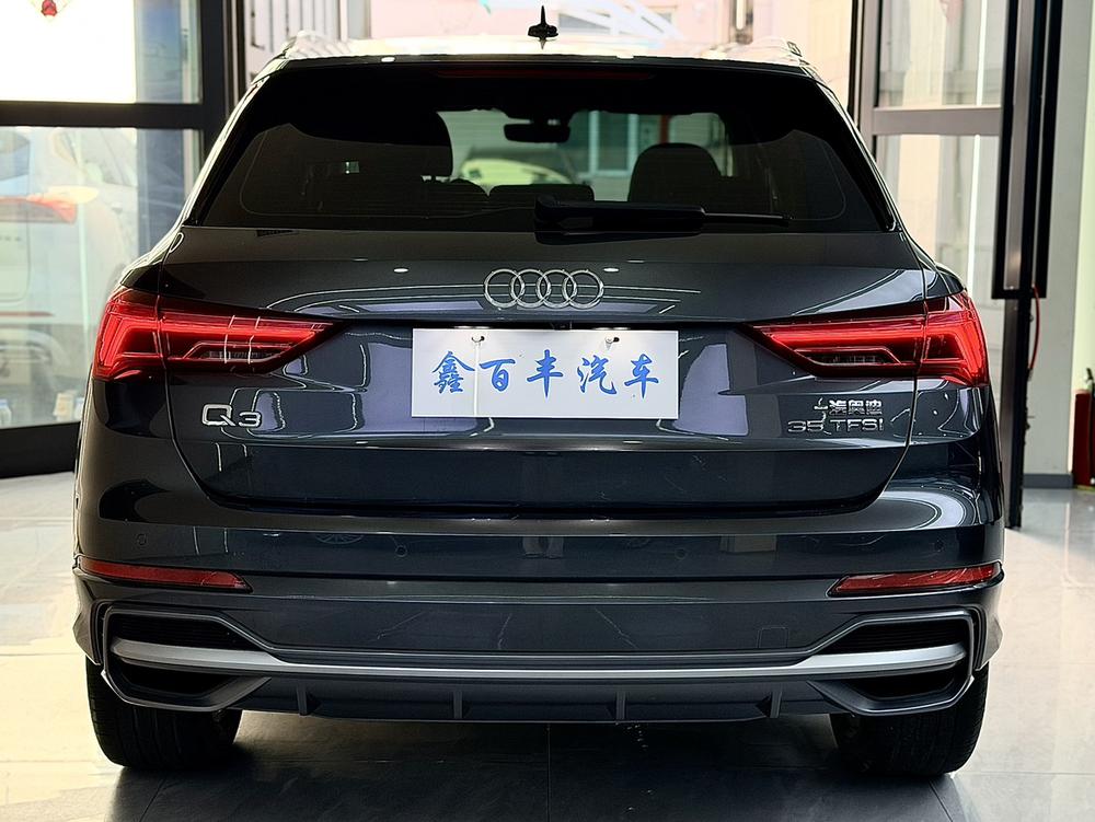 Audi Audi Q3