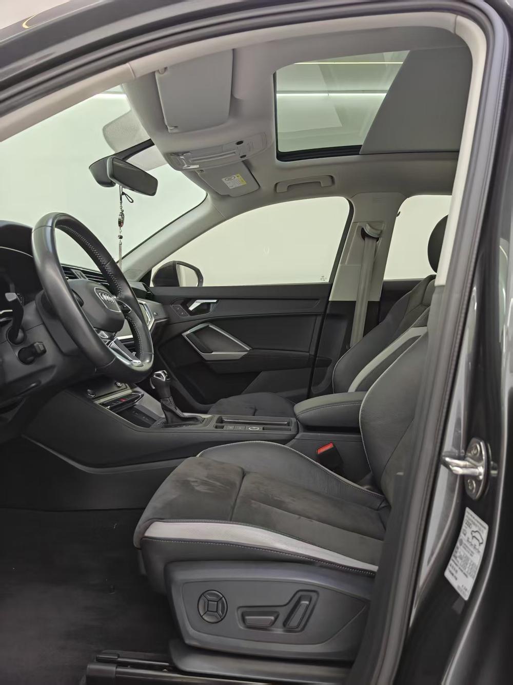 Audi Audi Q3