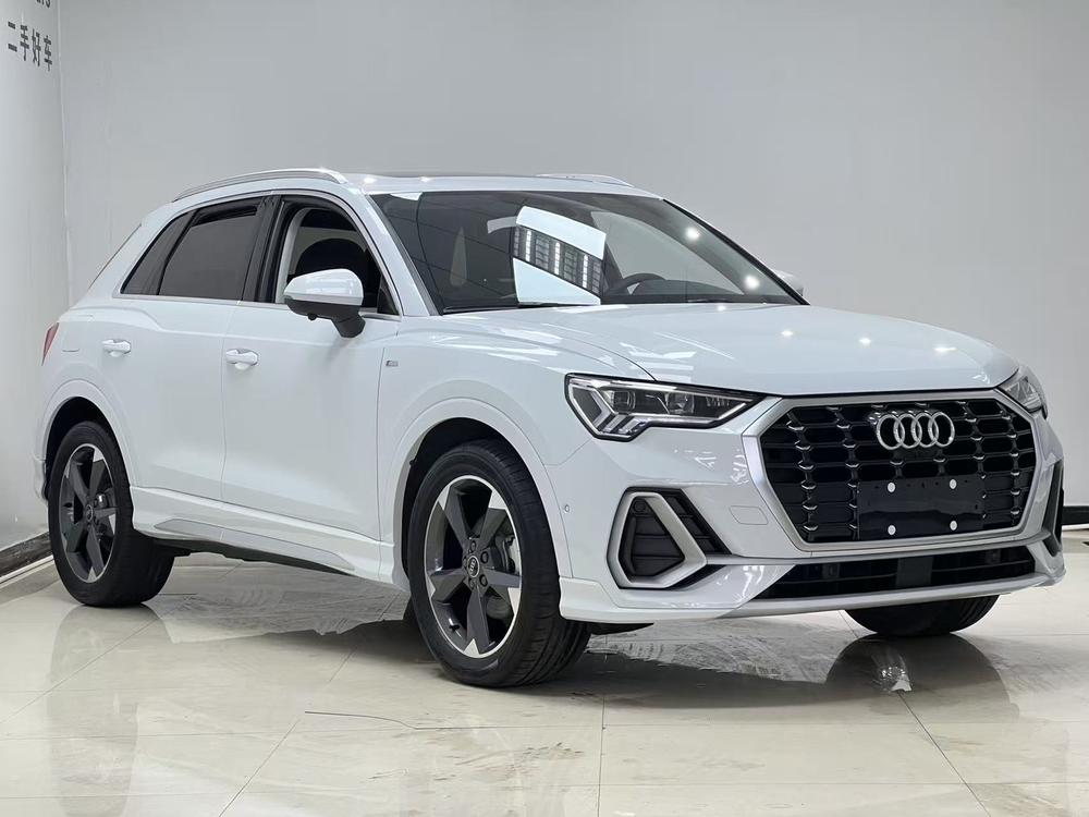 Audi Audi Q3