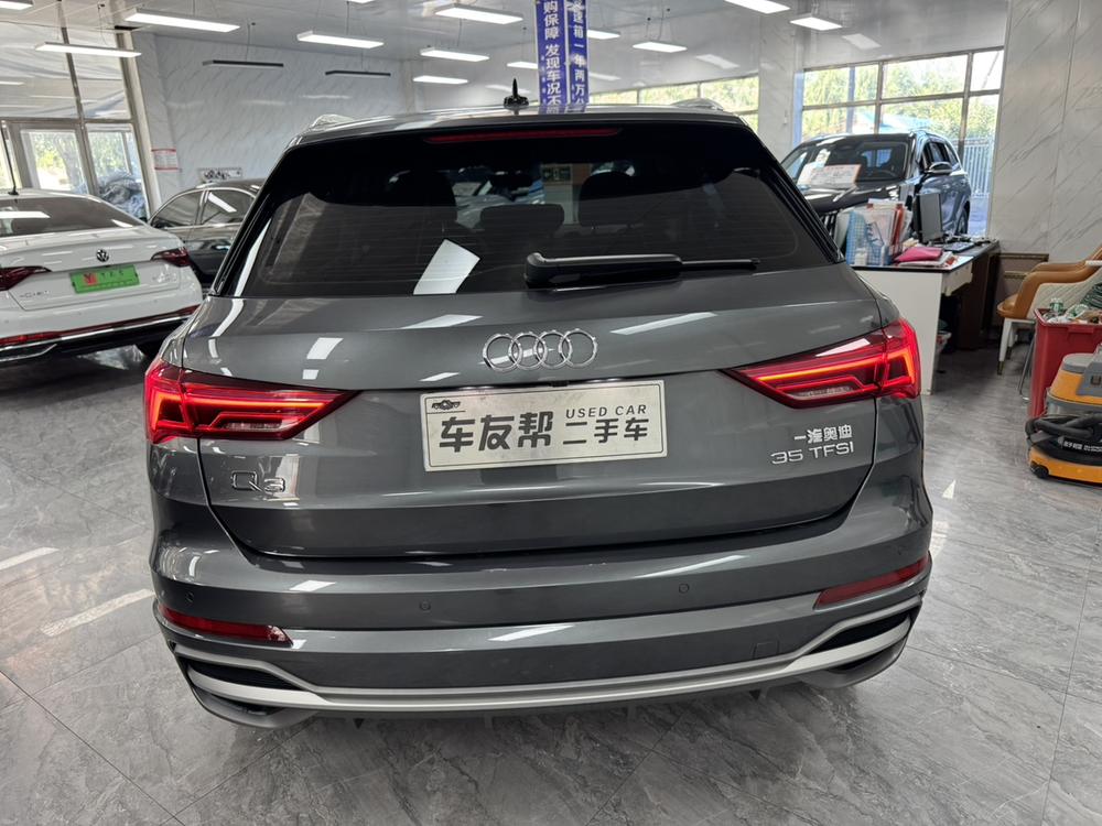 Audi Audi Q3
