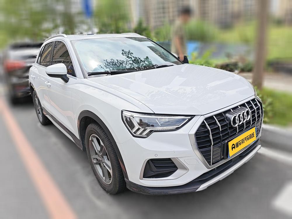 Audi Audi Q3