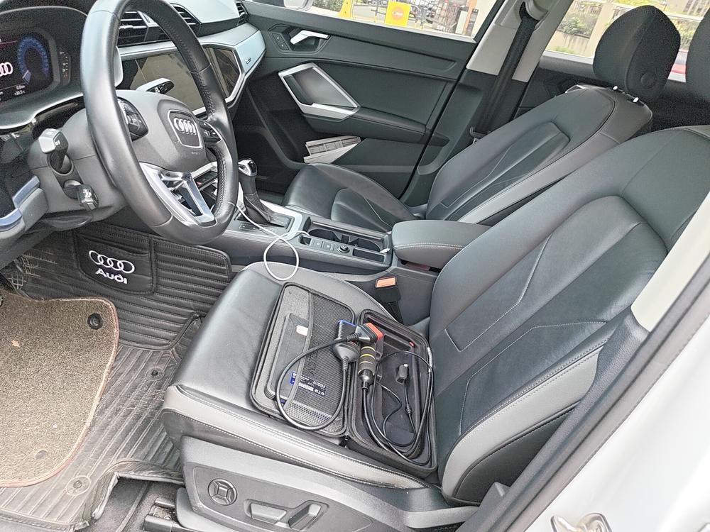 Audi Audi Q3
