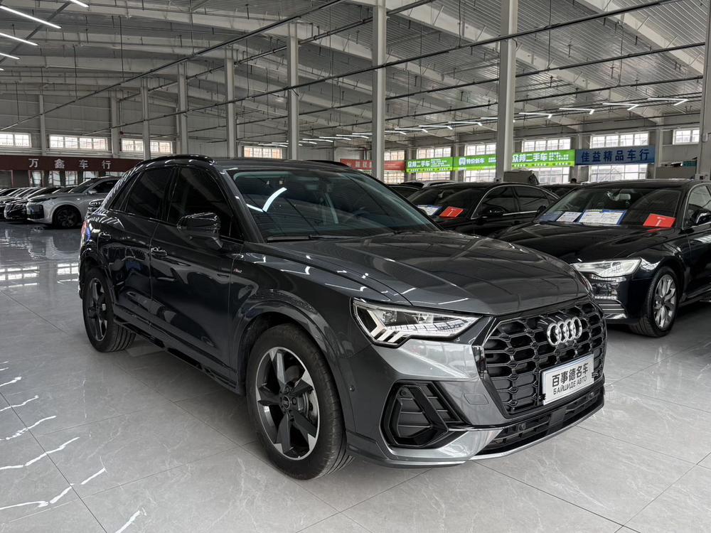 Audi Audi Q3