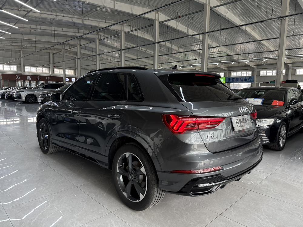 Audi Audi Q3