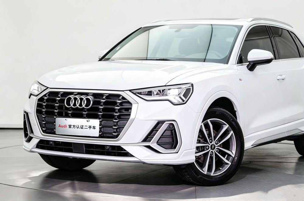 Audi Audi Q3