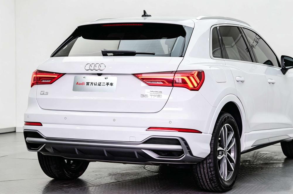 Audi Audi Q3