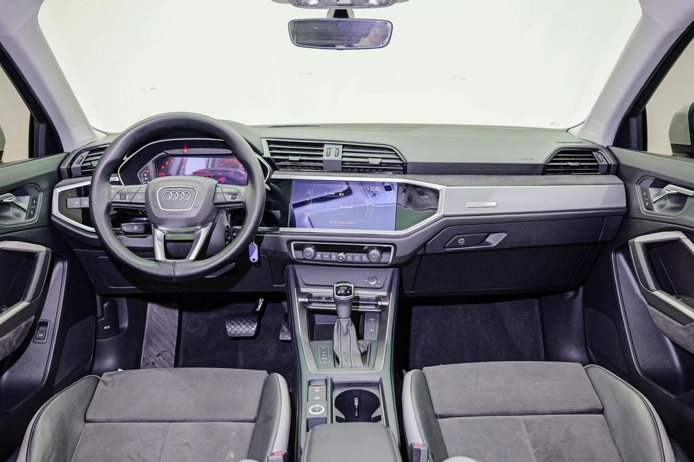 Audi Audi Q3