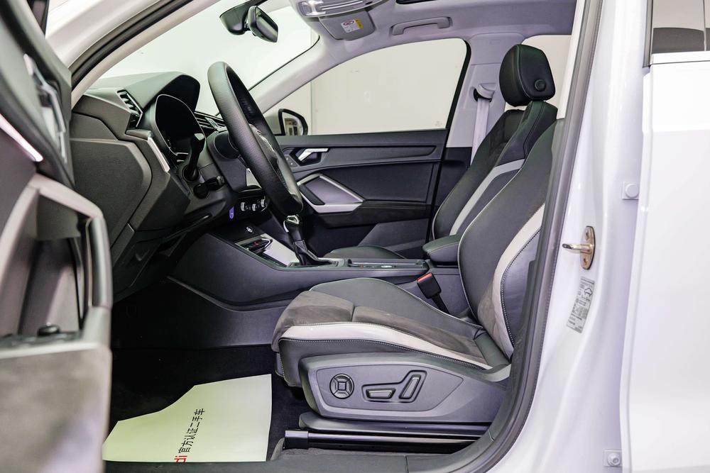 Audi Audi Q3