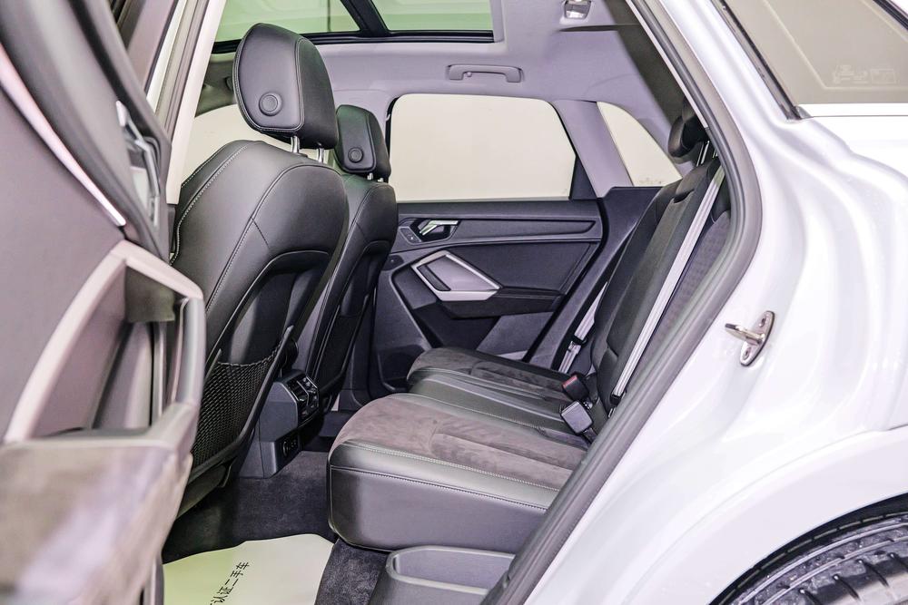 Audi Audi Q3