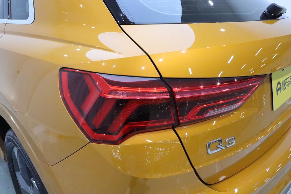 Audi Audi Q3