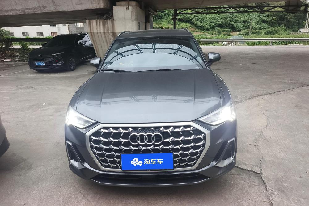 Audi Audi Q3