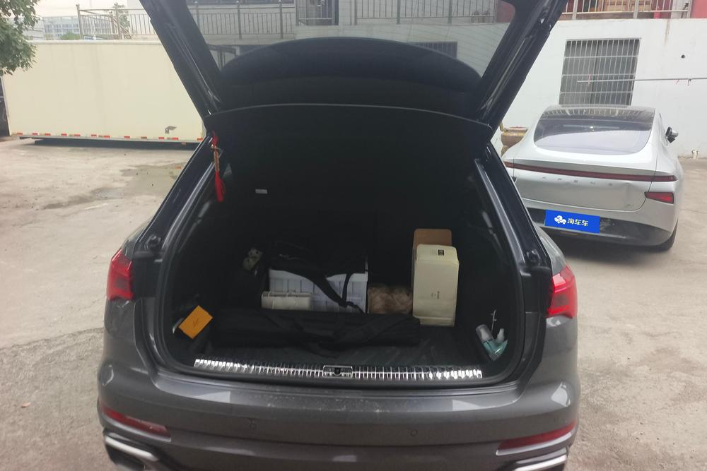 Audi Audi Q3