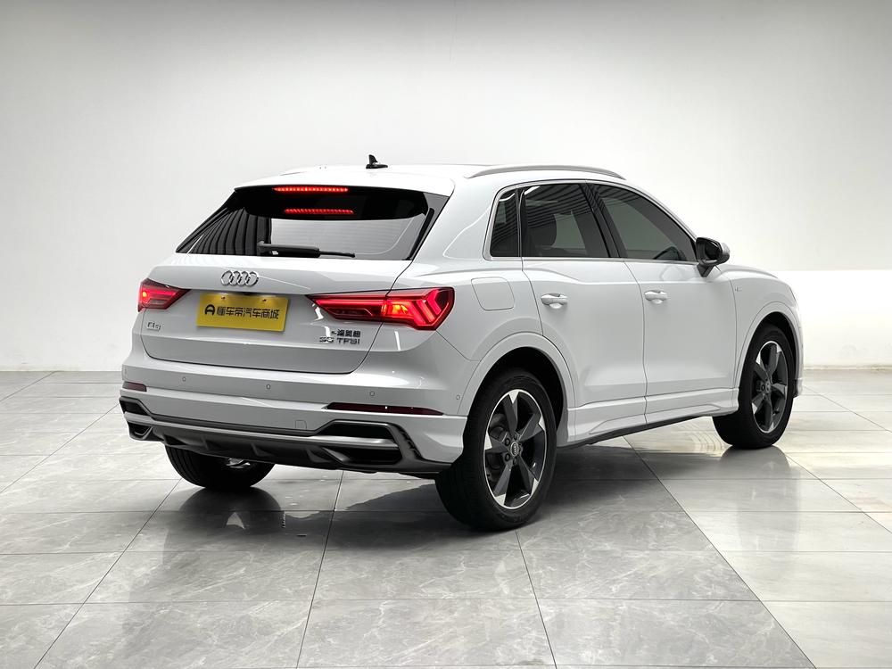 Audi Audi Q3