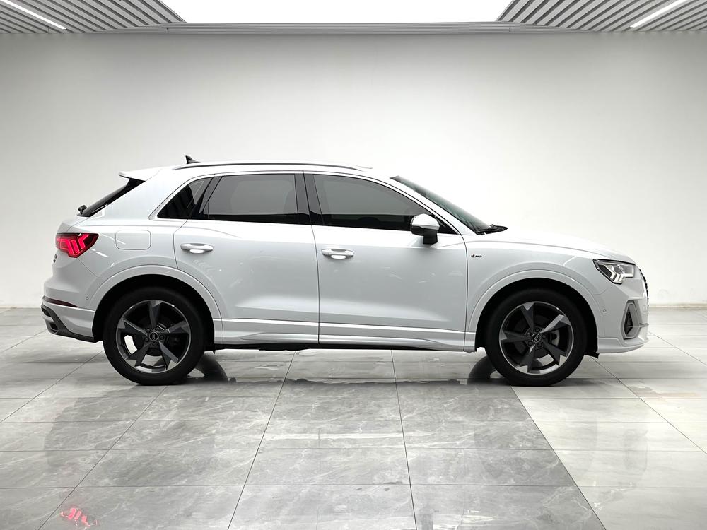 Audi Audi Q3