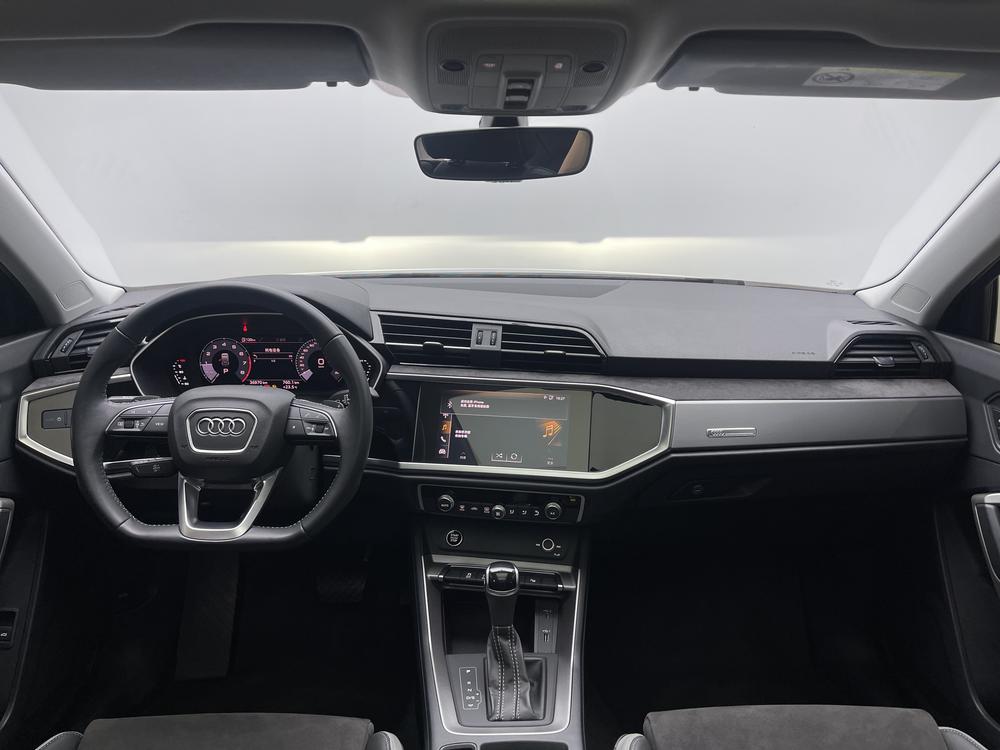 Audi Audi Q3