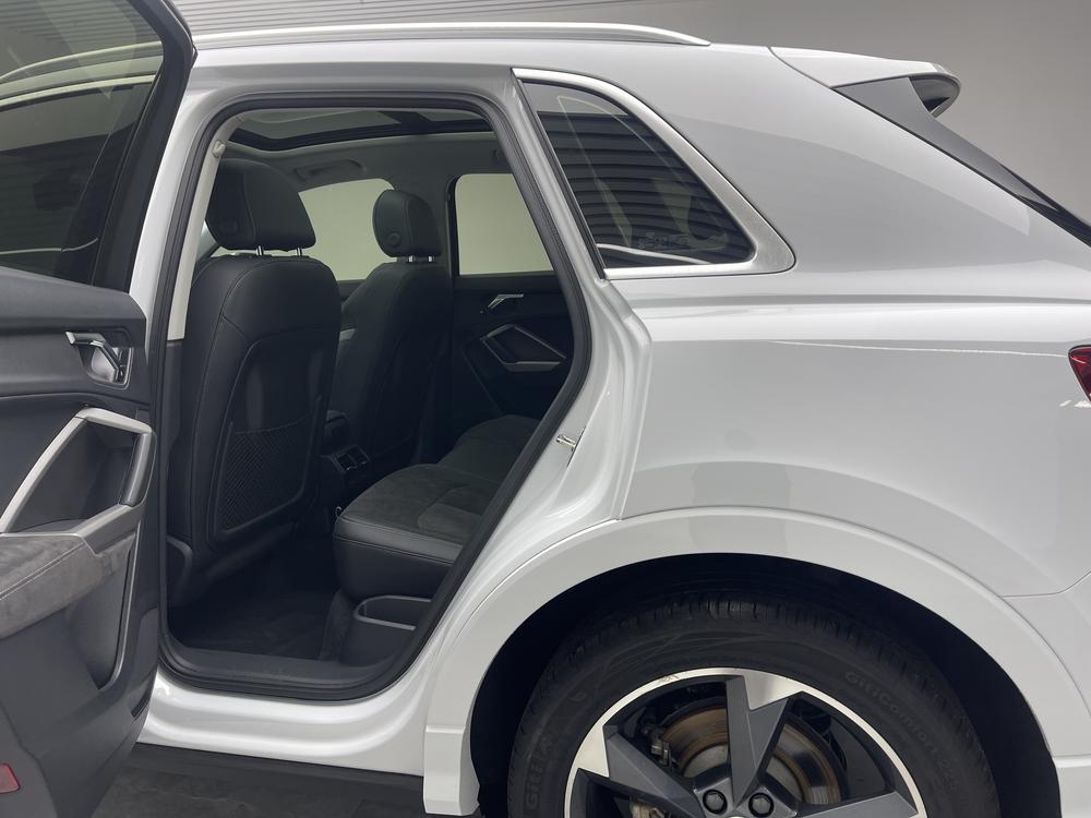 Audi Audi Q3