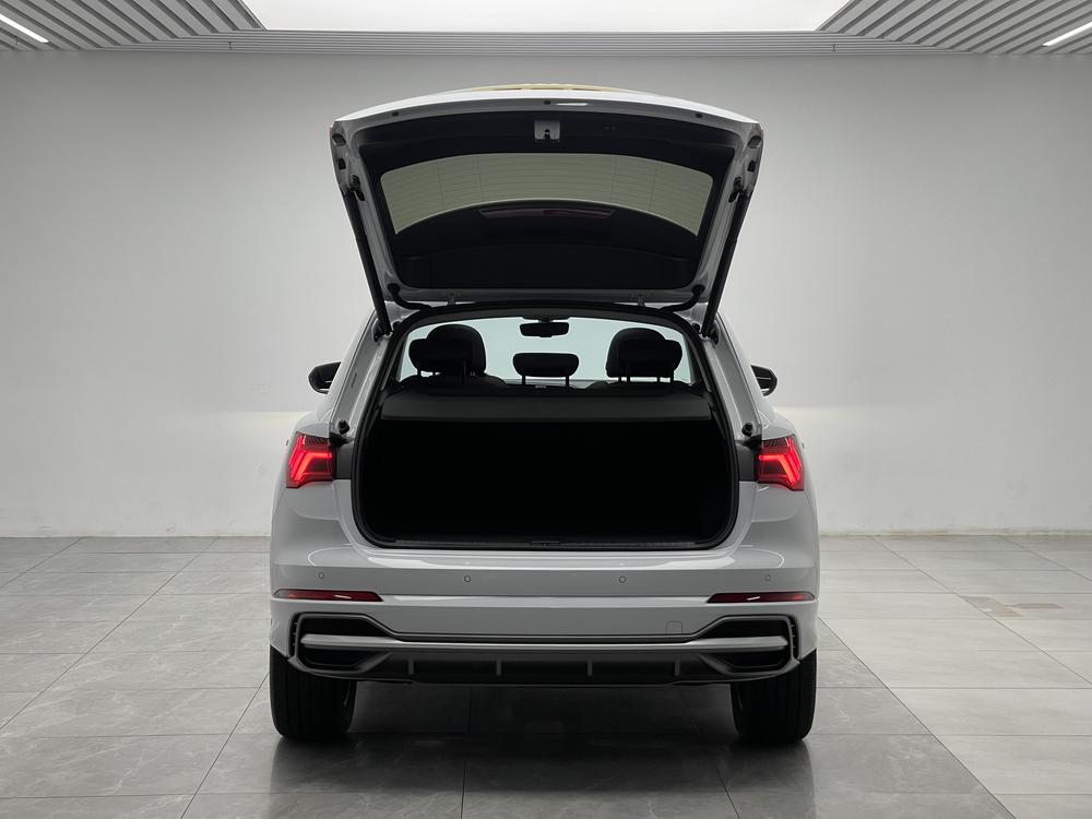 Audi Audi Q3